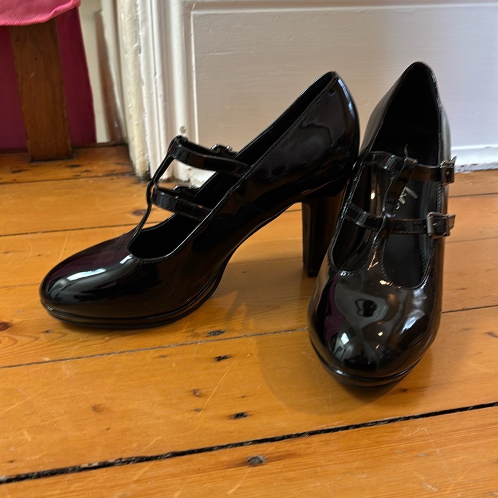 Black Patin Mary Jane Heals Size 9